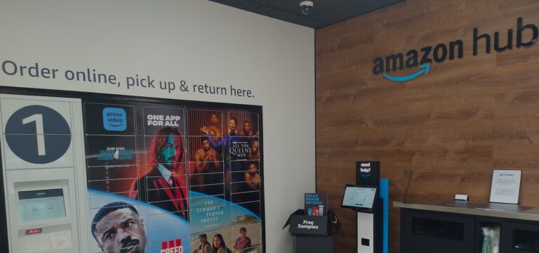 Amazon Lockers and Hub Locker+ Review: A Helpful Nomad Delivery Option ...